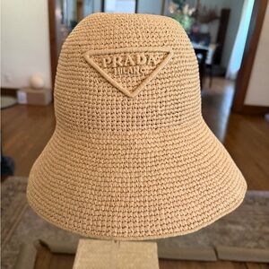 Prada Raffia Bucket Hat - Beige size S